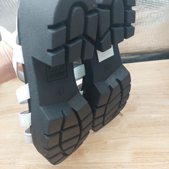 Steve Madden chunky strappy Gladiator style platform sandals Size 9 Y2K - Picture 6 of 6